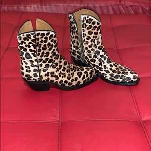 Leopard print boot